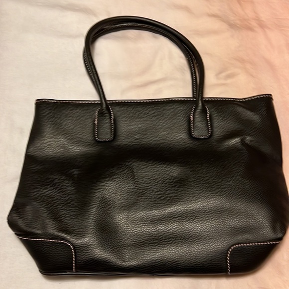 Victoria’s Secret black tote - Picture 3 of 6